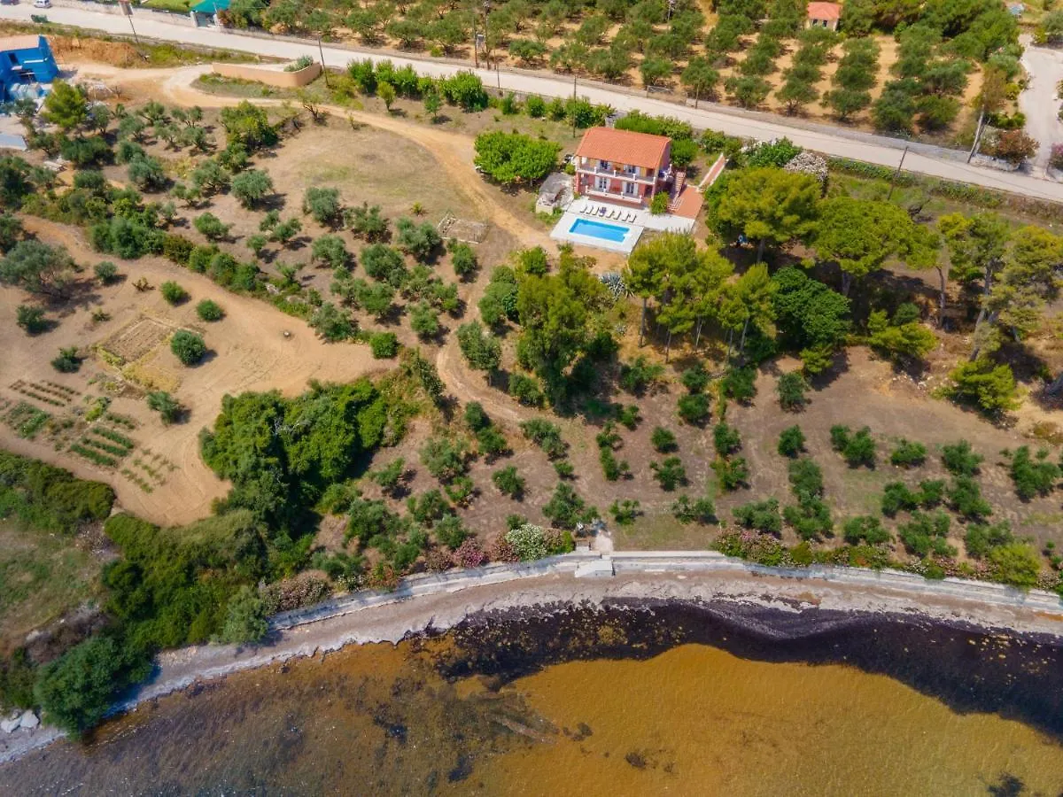Villa Ostria Lixouri 0*,
